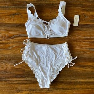 NEVER WORN: white scalloped strappy bikini set